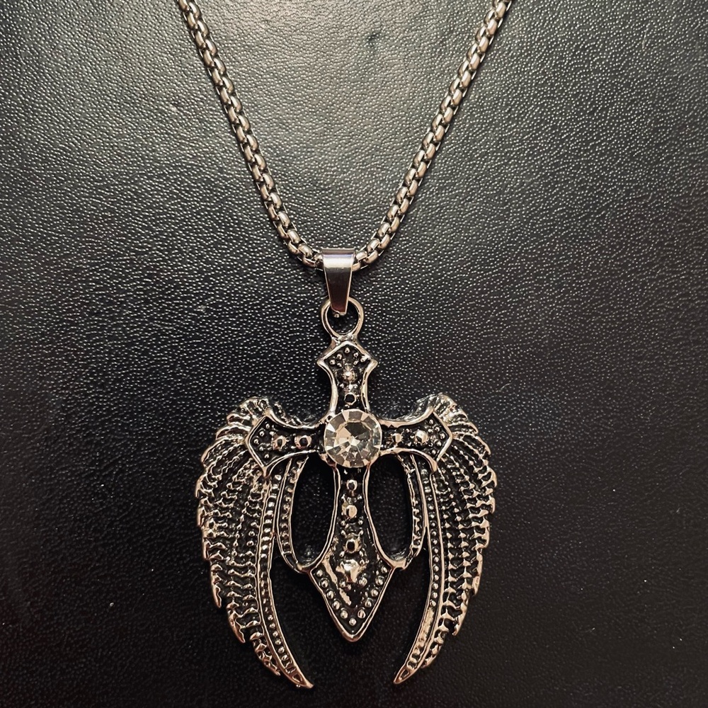 Hypoallergenic Angel Wings Cross Crystal Pendant 22” long Necklace NEW